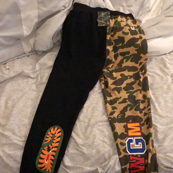 bape sweatpants (replica) Large in US ,XXL in ASIA - Picture 2 of 2